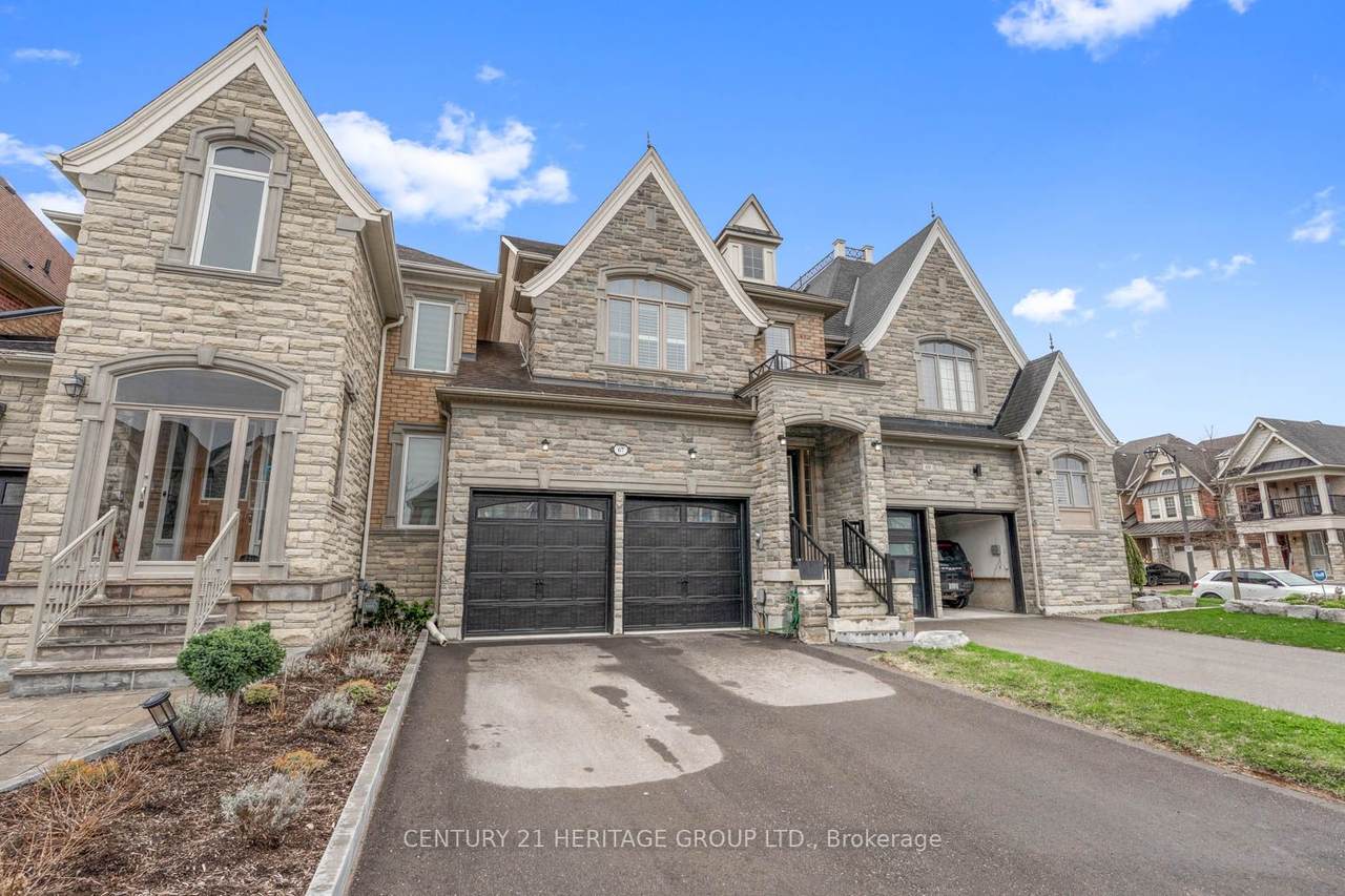 https://bt-photos.global.ssl.fastly.net/toronto/1280_boomver_2_N13480772-1.jpg