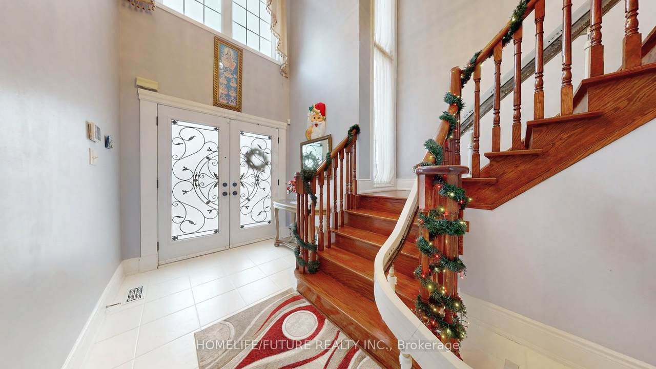 https://bt-photos.global.ssl.fastly.net/toronto/1280_boomver_2_N13513778-1.jpg