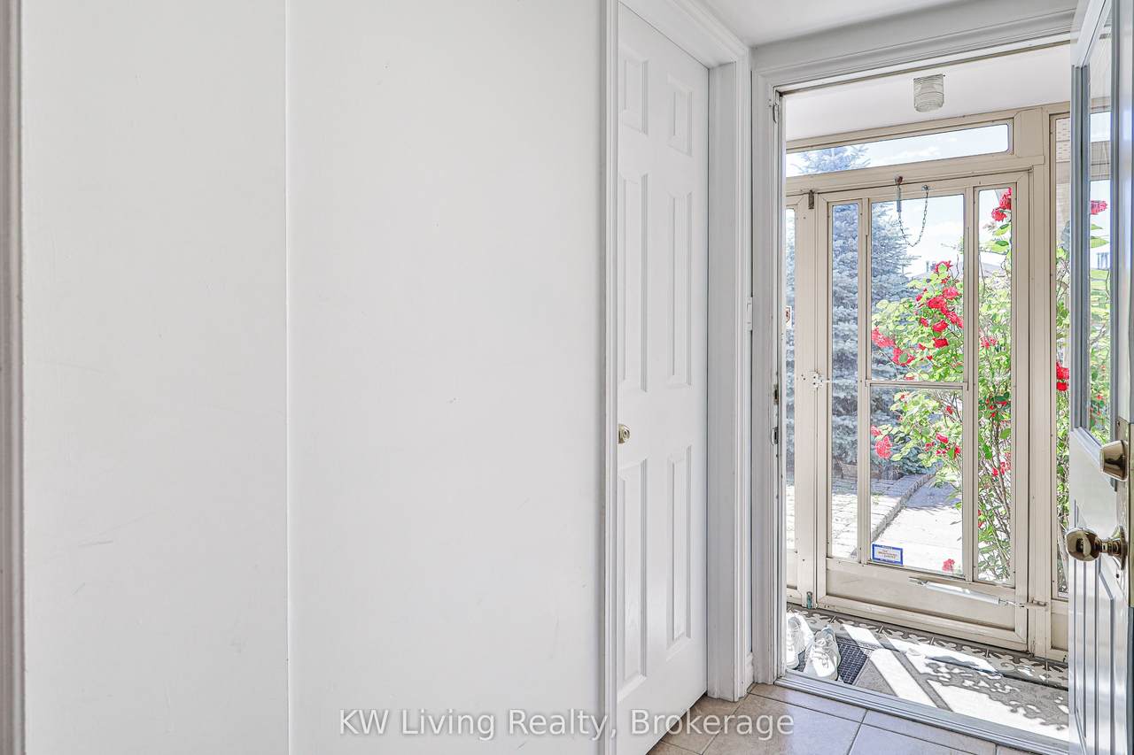 https://bt-photos.global.ssl.fastly.net/toronto/1280_boomver_2_N13518984-5.jpg