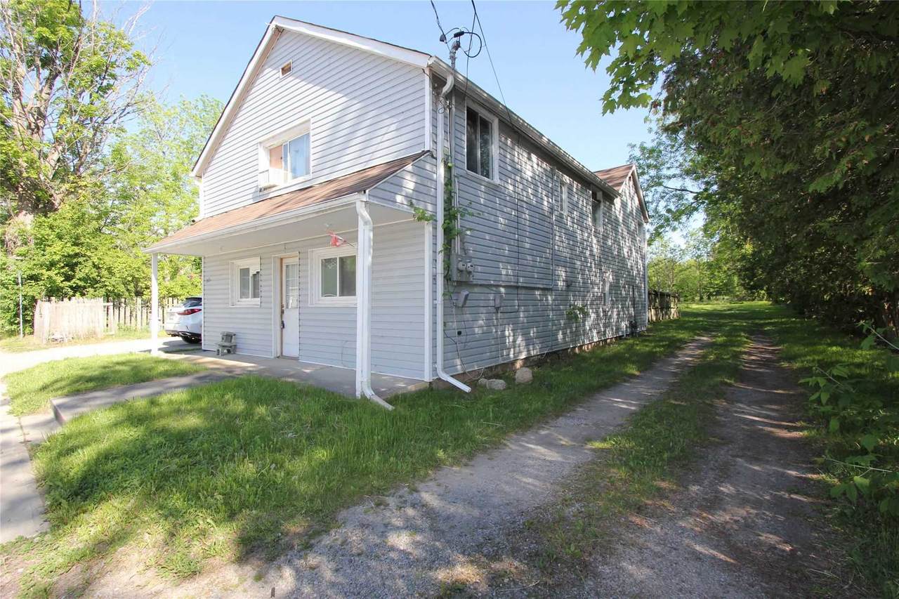 905 Lake Dr - Photo 1