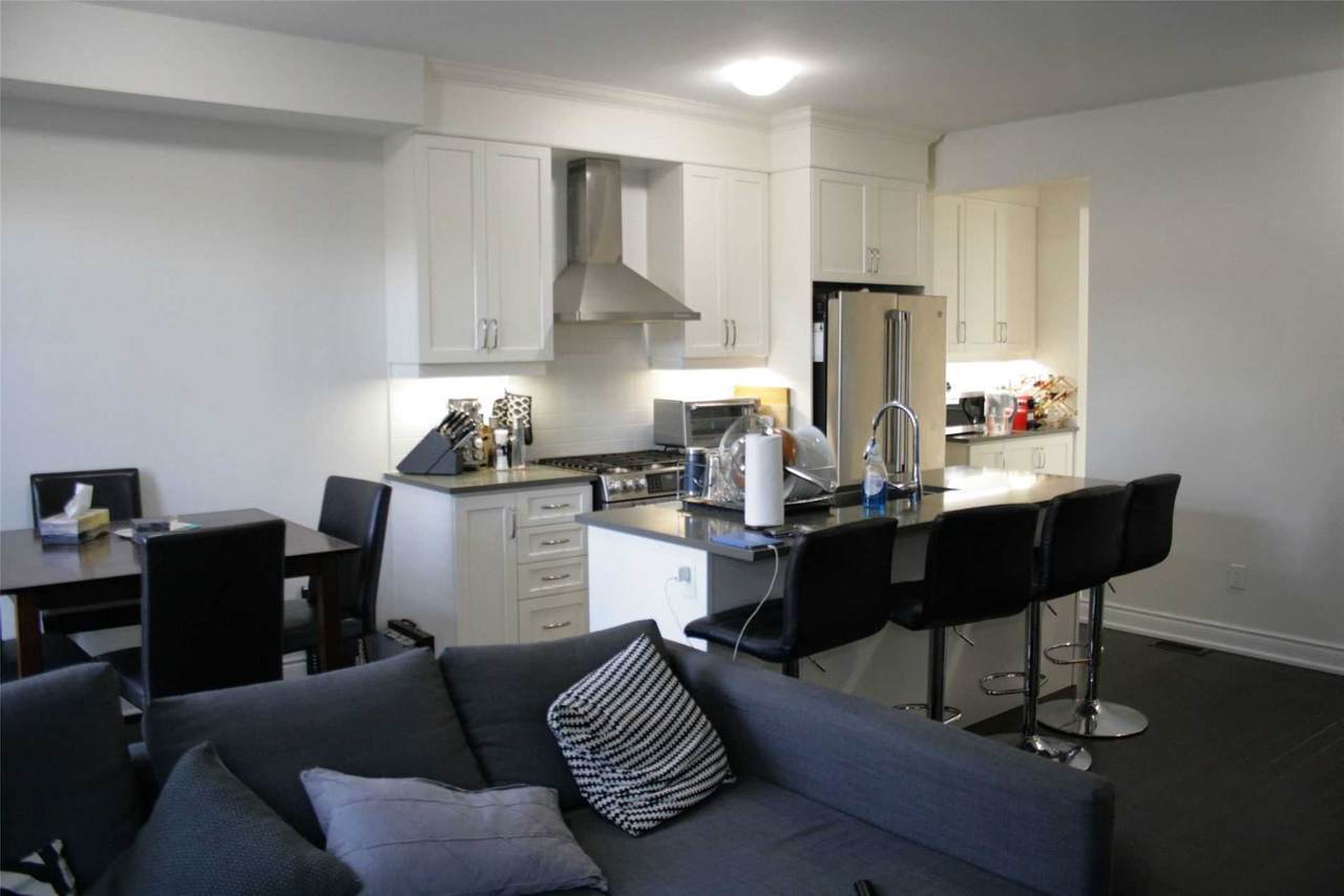 22 Ingleside St - Photo 1