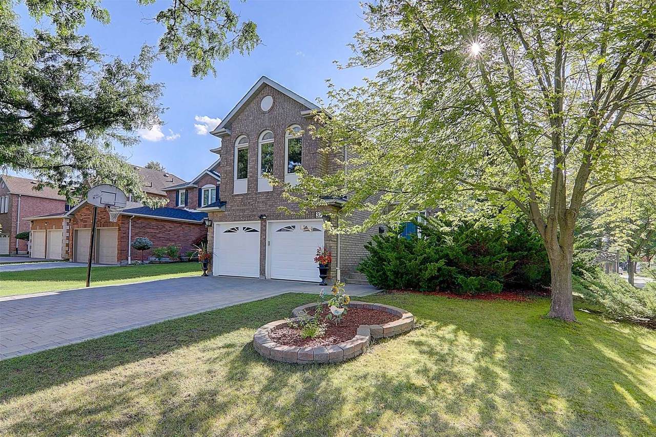 37 Ingleborough Crt - Photo 1