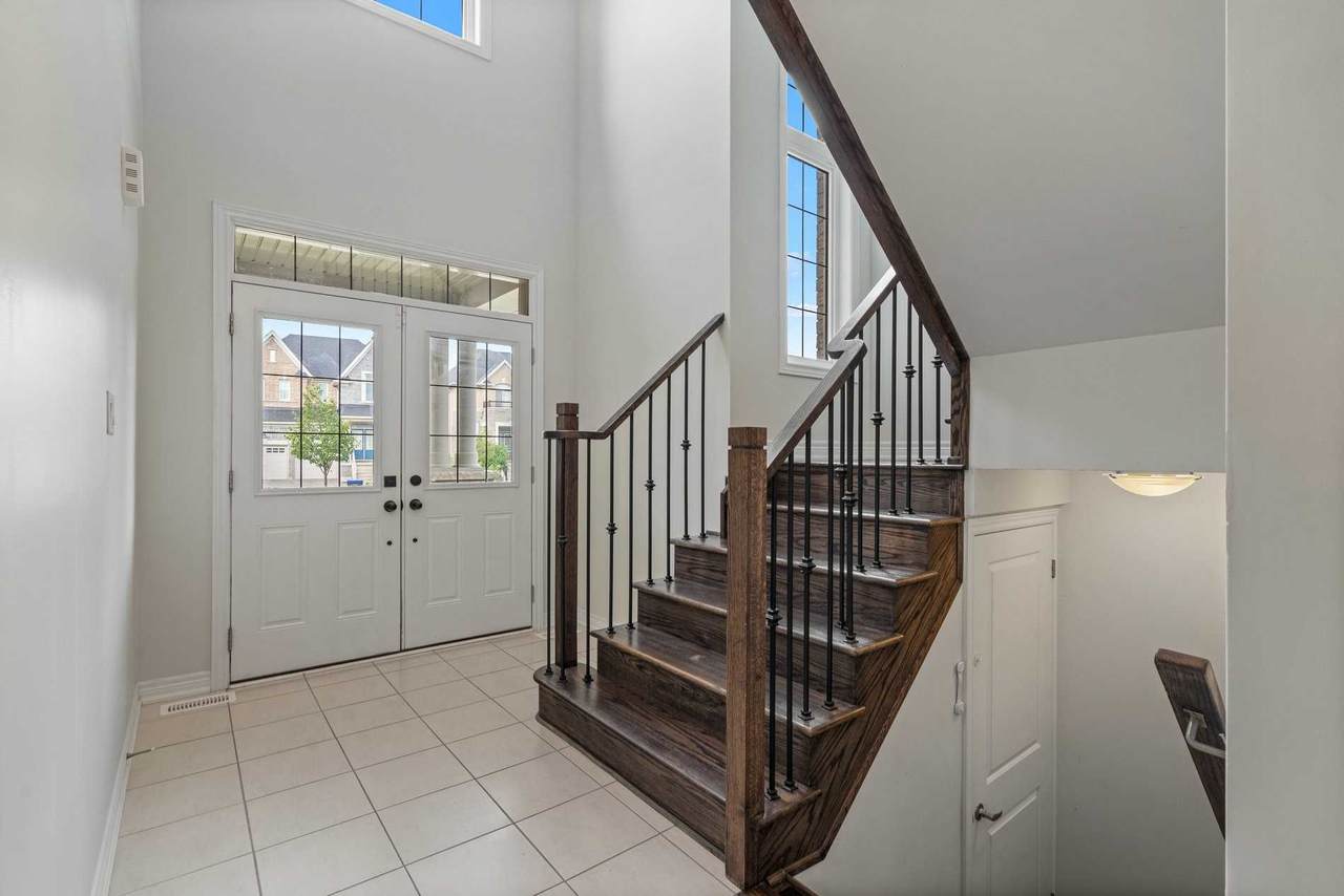 2043 Webster Blvd - Photo 1
