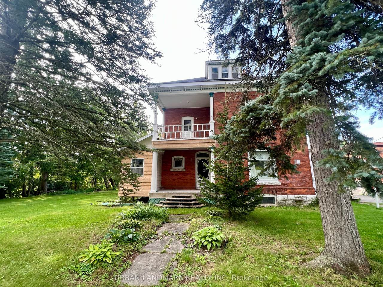 1 Sturgeon Bay Road - Photo 1