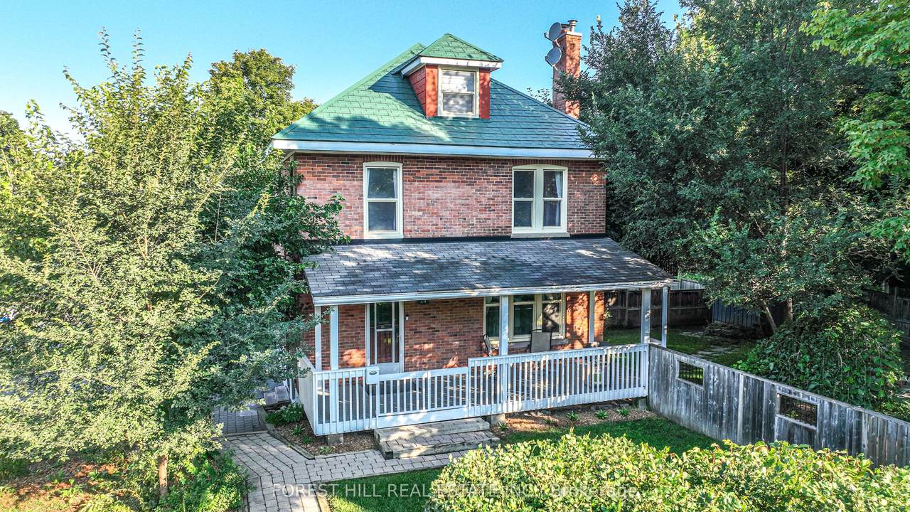 24 Penetang Street - Photo 1