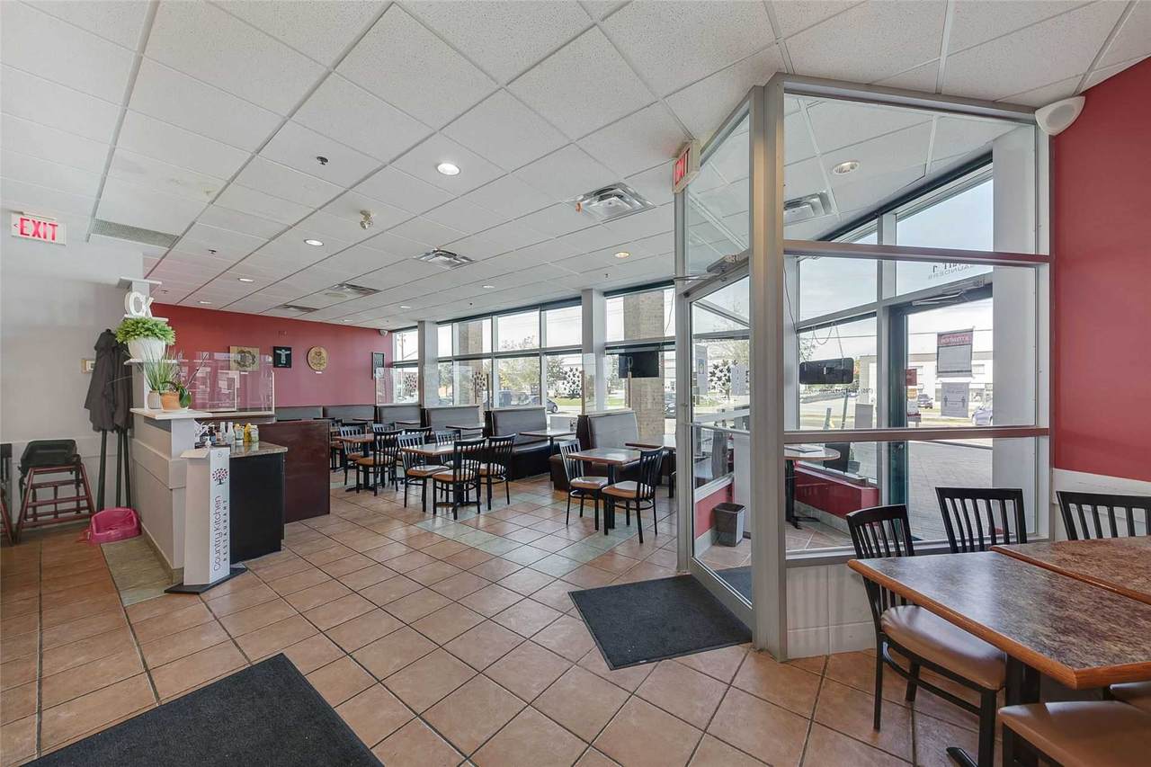 131 Saunders Rd - Photo 1