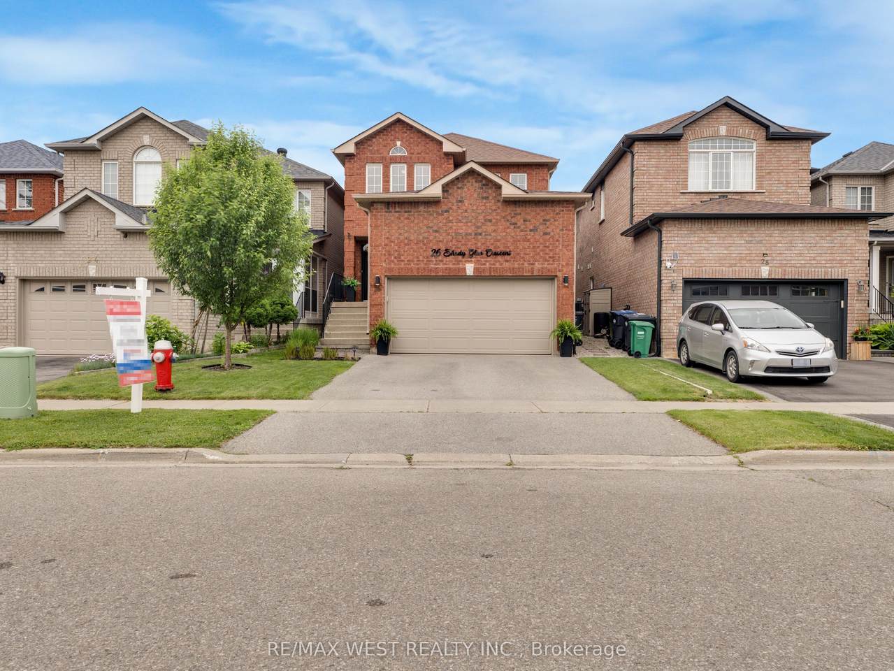 26 Shady Glen Crescent - Photo 1