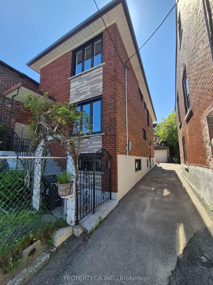 2098 Dufferin Street - Photo 1