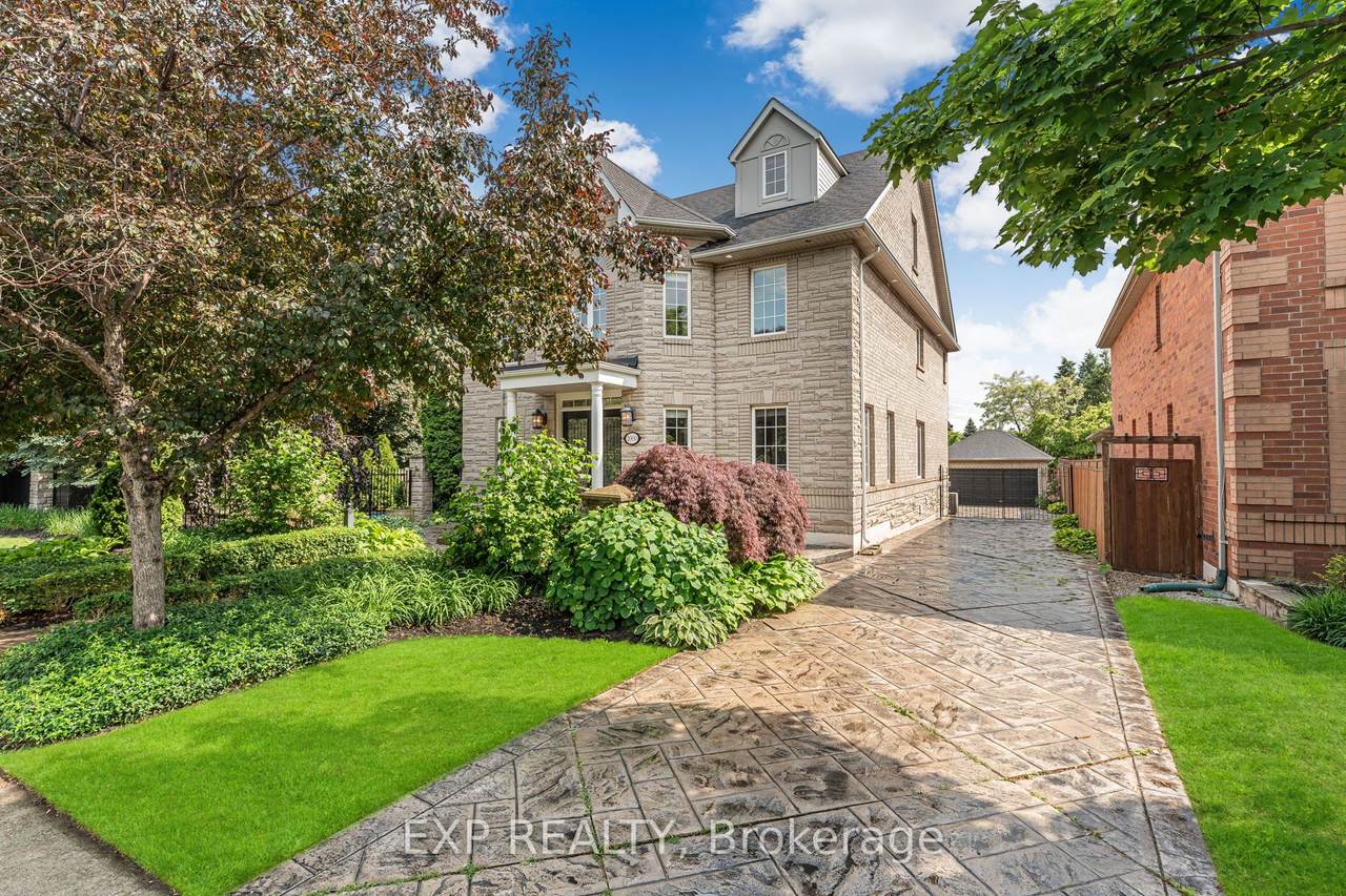2000 Peak Place - Photo 1