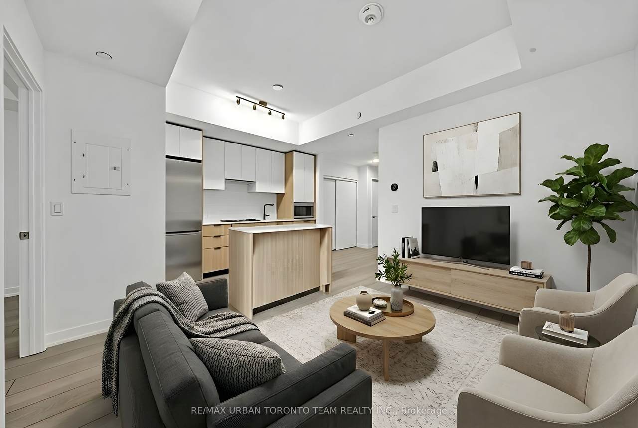 1007 The Queensway N/A - Photo 1