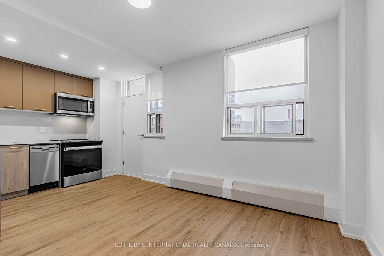 135 Tyndall Avenue - Photo 1