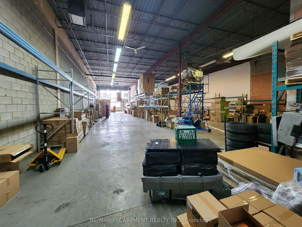 https://bt-photos.global.ssl.fastly.net/toronto/1280_boomver_2_W12840452-1.jpg