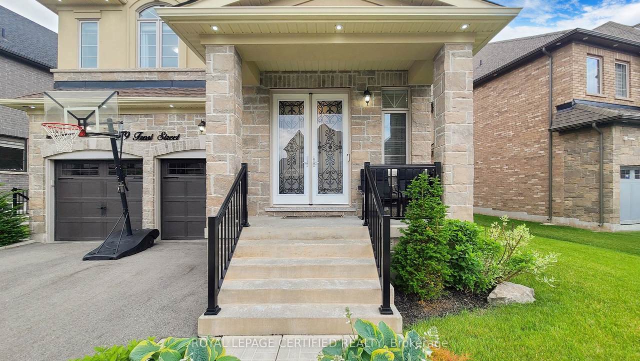 https://bt-photos.global.ssl.fastly.net/toronto/1280_boomver_2_W12953596-1.jpg
