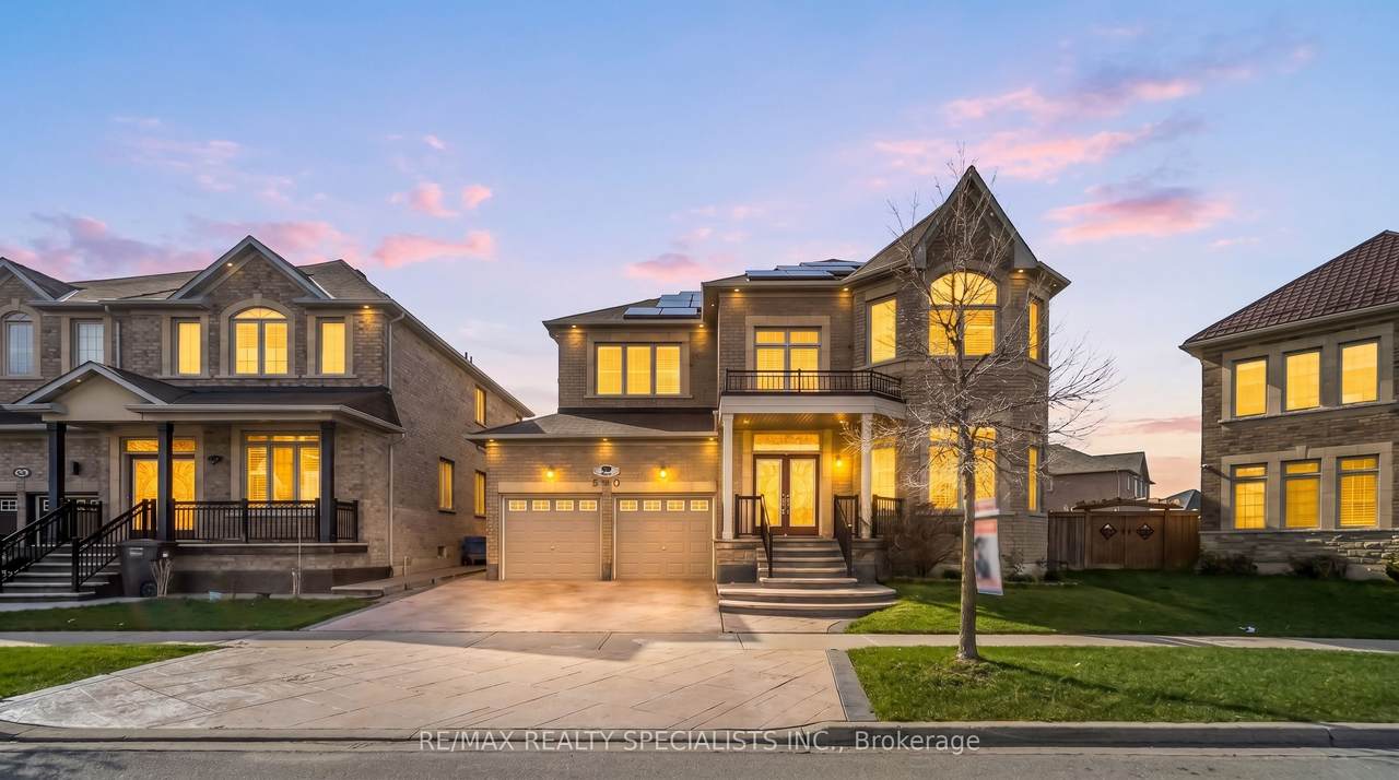 https://bt-photos.global.ssl.fastly.net/toronto/1280_boomver_2_W13090010-1.jpg