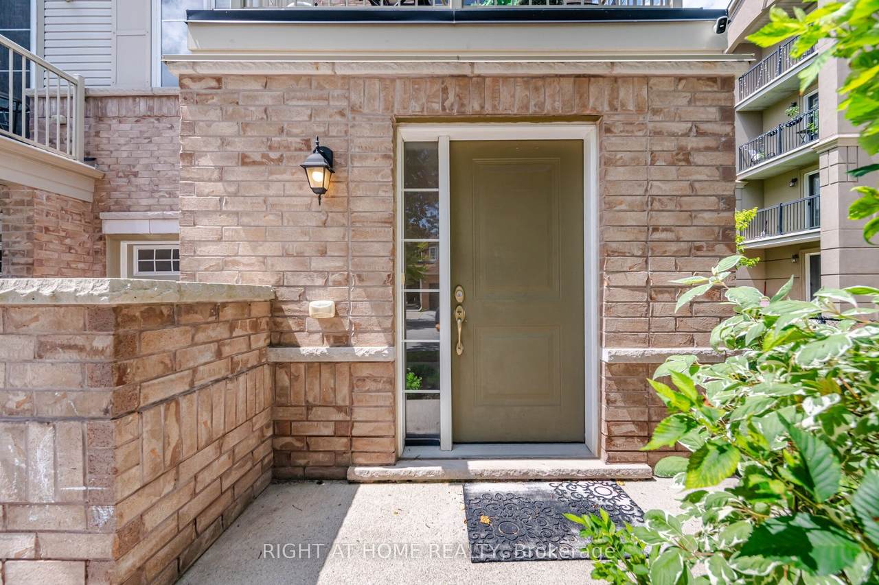 https://bt-photos.global.ssl.fastly.net/toronto/1280_boomver_2_W13553550-1.jpg