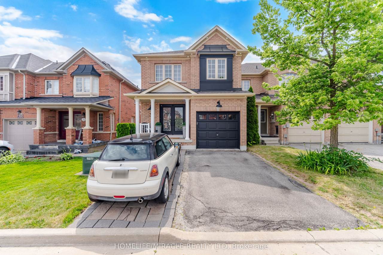 https://bt-photos.global.ssl.fastly.net/toronto/1280_boomver_2_W13565698-1.jpg
