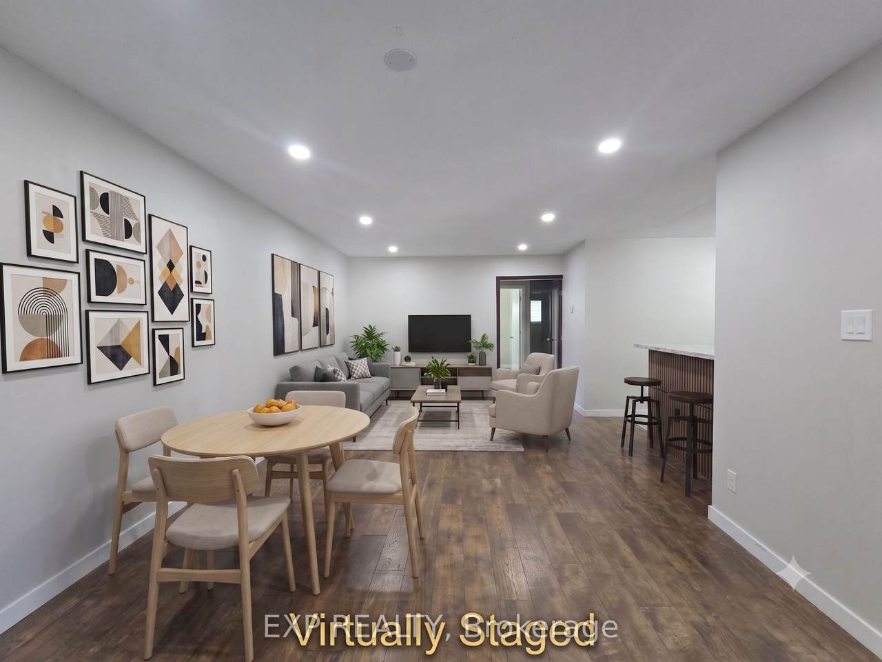 87 Wellington Street - Photo 1