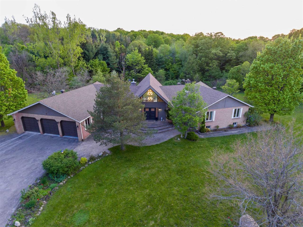 5220 Escarpment Sdrd - Photo 1