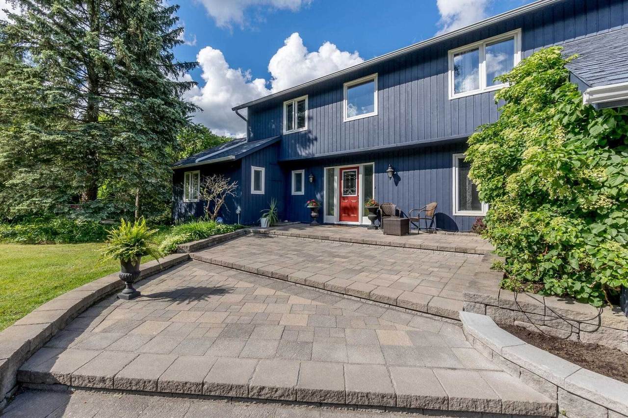 16453 Mountainview Rd - Photo 1