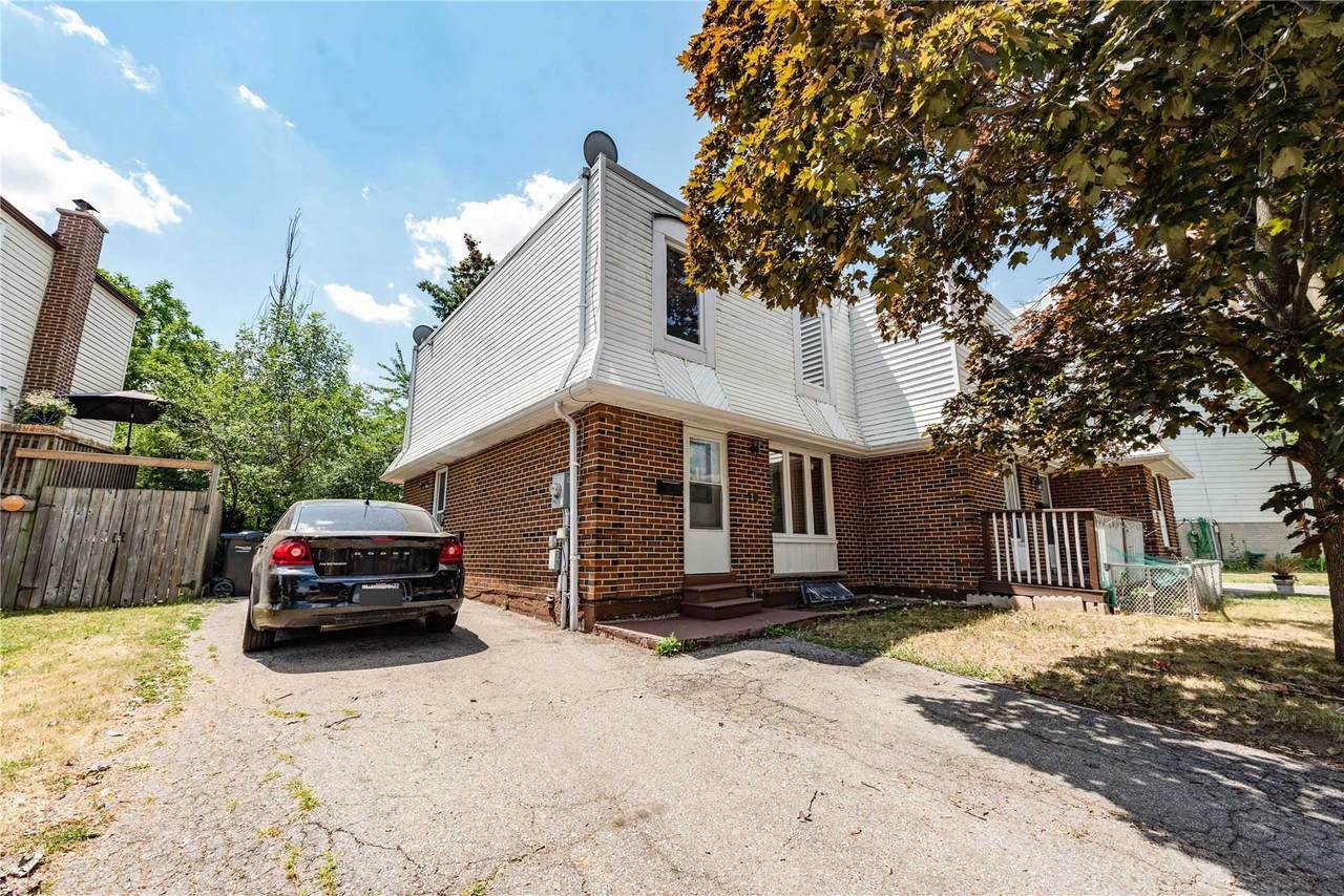 12 Abell Dr - Photo 1