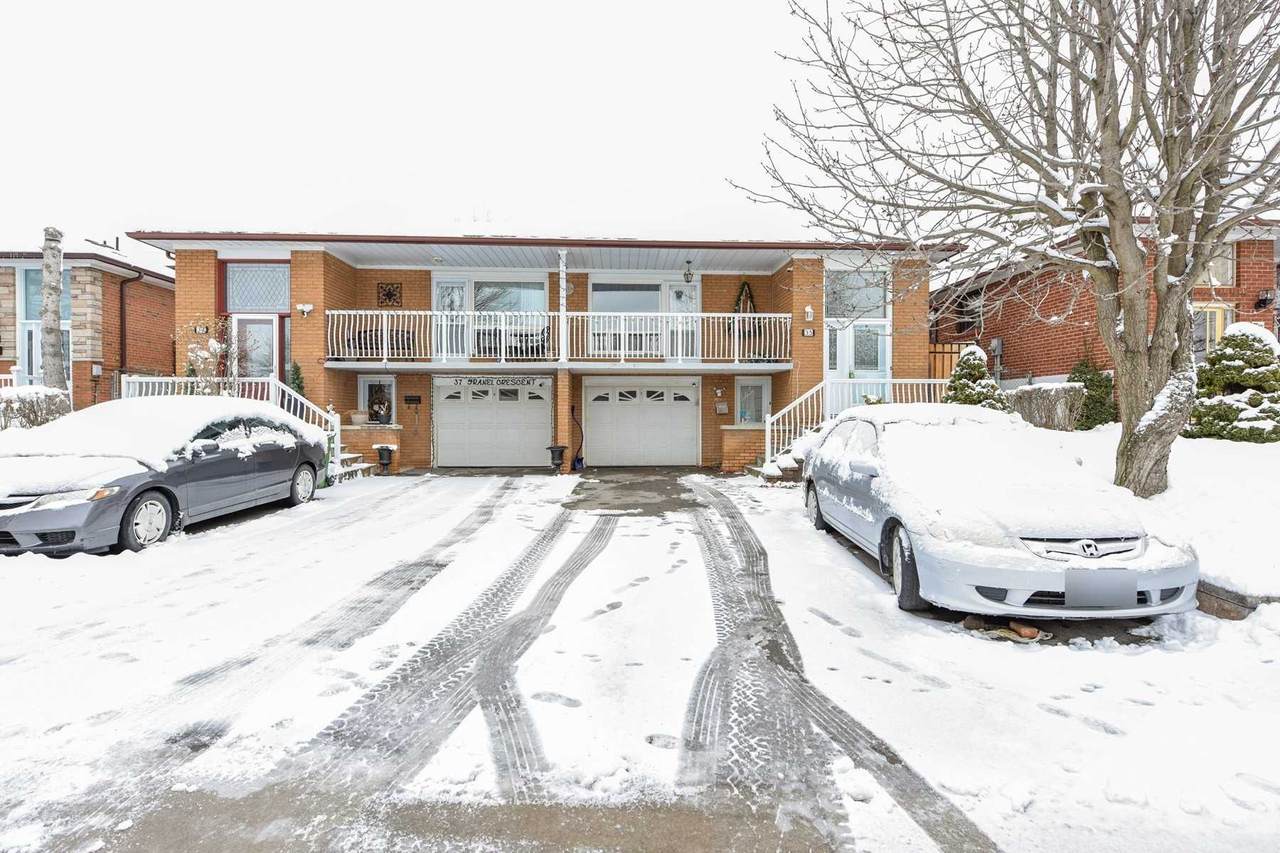 35 Franel Cres - Photo 1