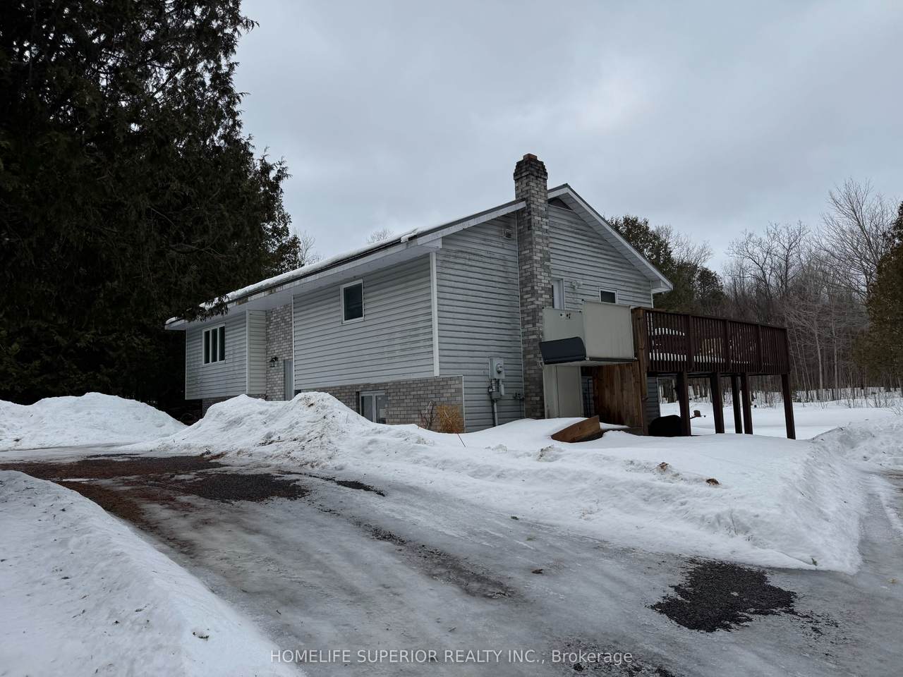 985 Twiddy Road - Photo 1