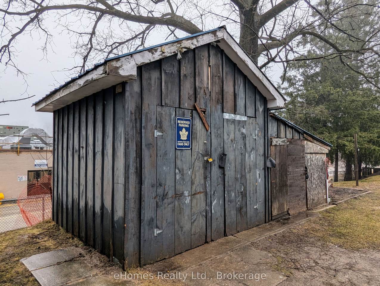 598 6th Street - Photo 1