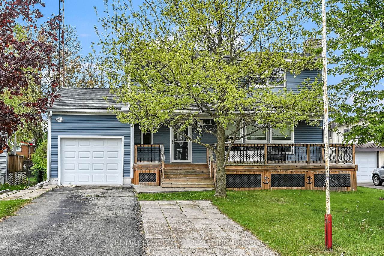 1044 Main Street - Photo 1