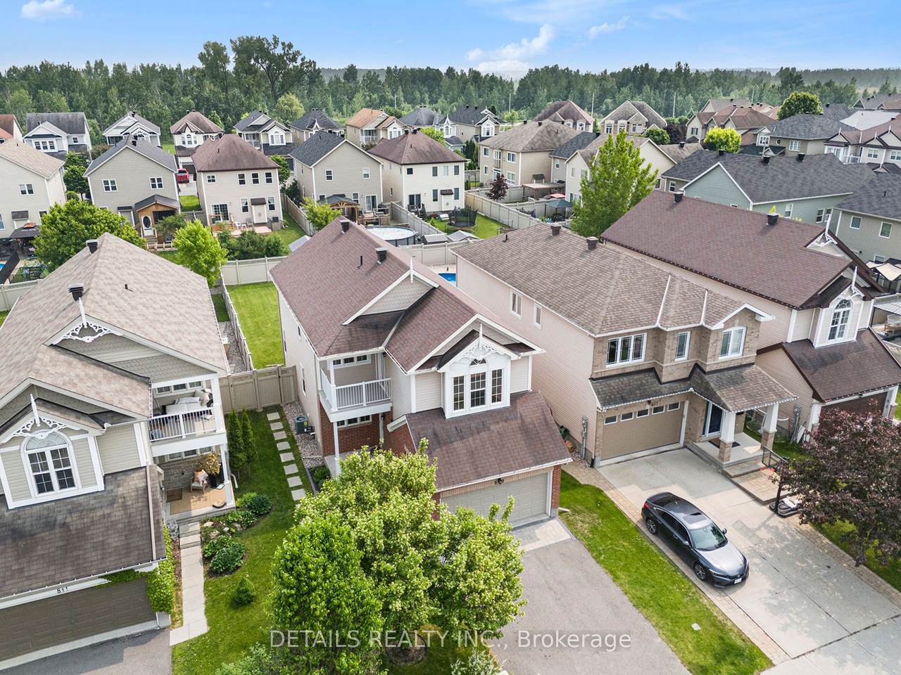 809 Pinnacle Street - Photo 1