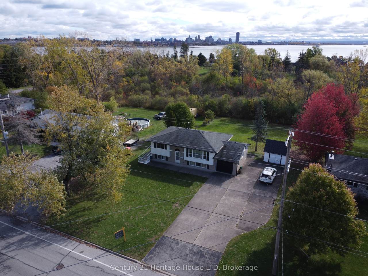 310 Albany Street - Photo 1