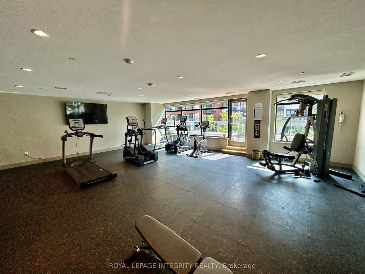 60 Springhurst Avenue - Photo 1