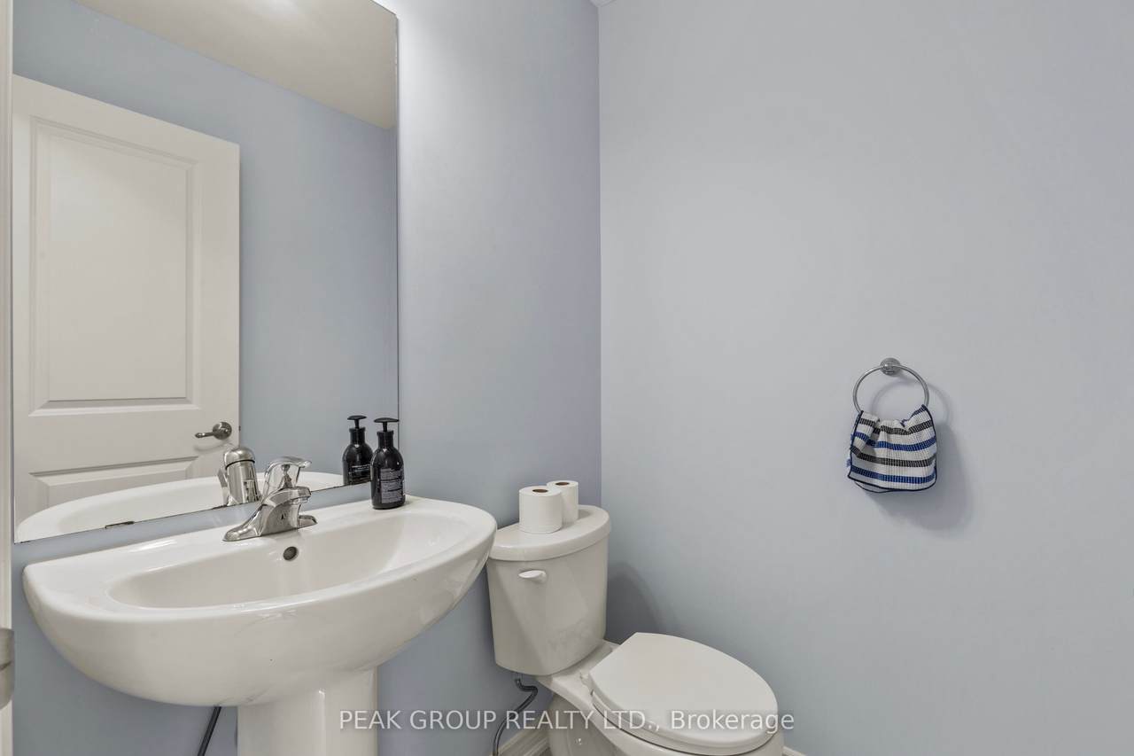 7945 Oldfield Road - Photo 1