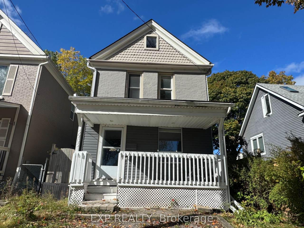 5205 Palmer Avenue - Photo 1