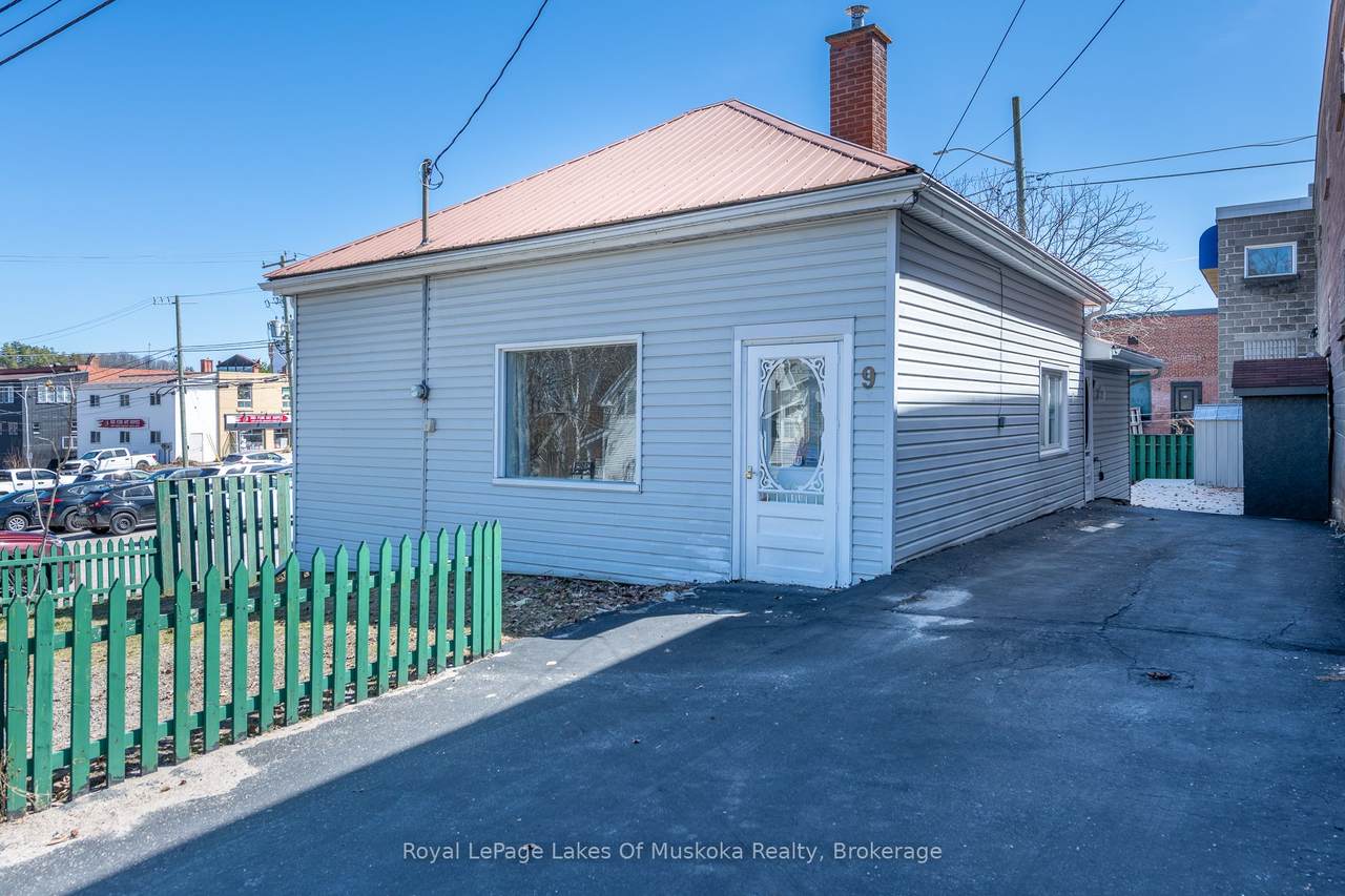 9 Caroline Street - Photo 1