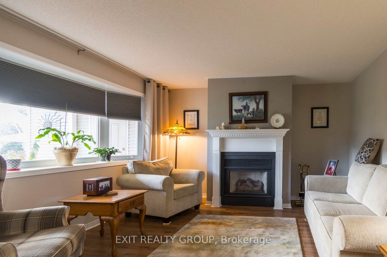https://bt-photos.global.ssl.fastly.net/toronto/1280_boomver_2_X12845440-1.jpg