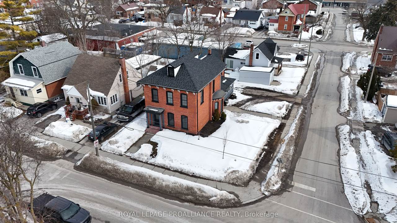 https://bt-photos.global.ssl.fastly.net/toronto/1280_boomver_1_X12850808-1.jpg