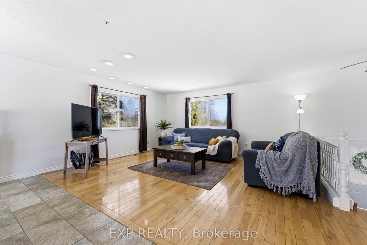 https://bt-photos.global.ssl.fastly.net/toronto/1280_boomver_2_X12854492-1.jpg