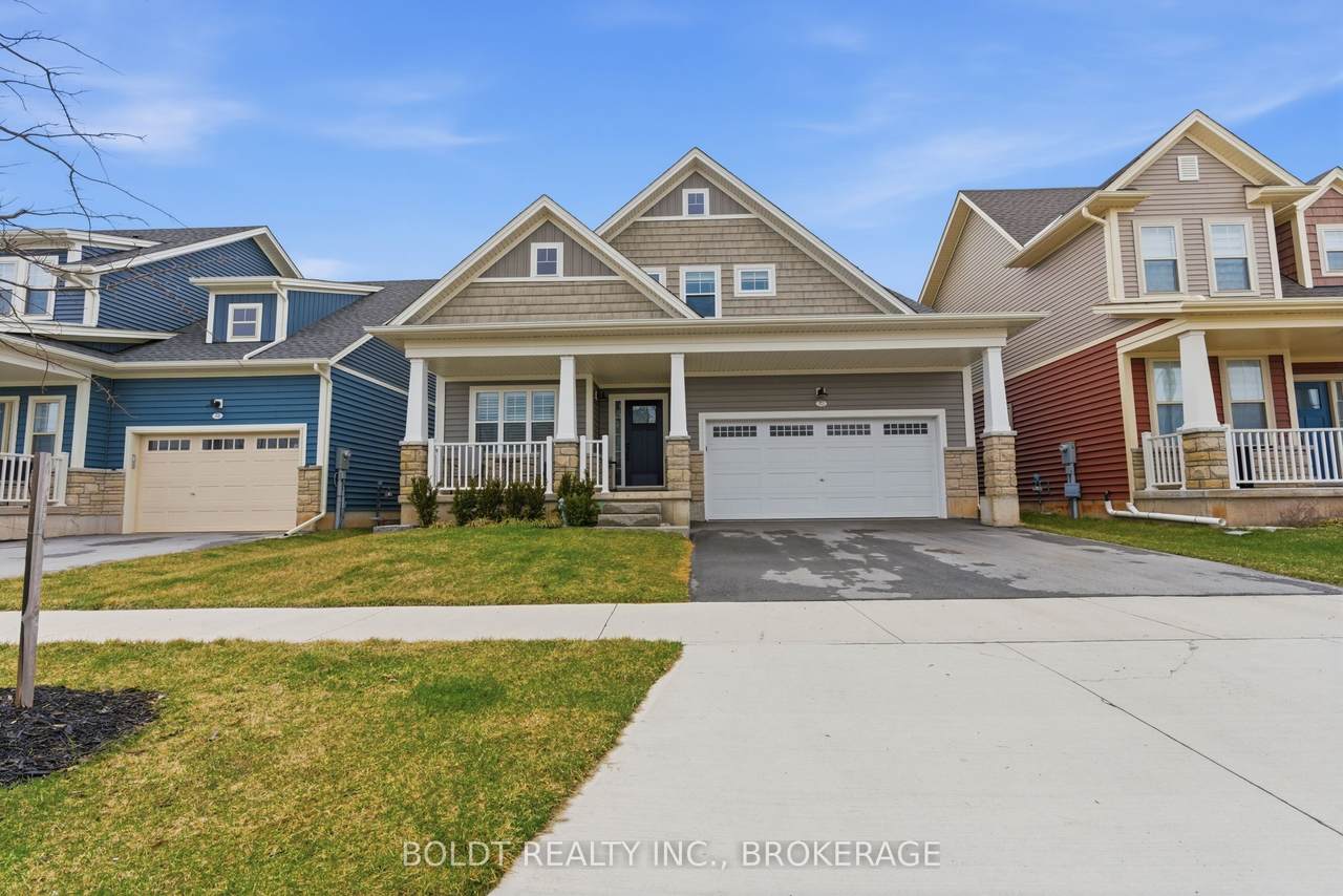 70 Beachwalk Crescent - Photo 1