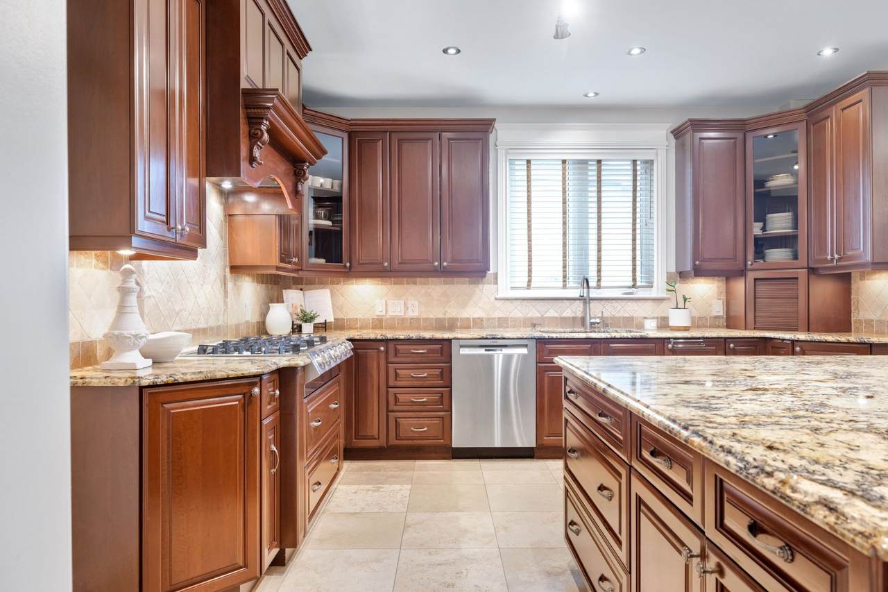 453 Rahul Crescent - Photo 1