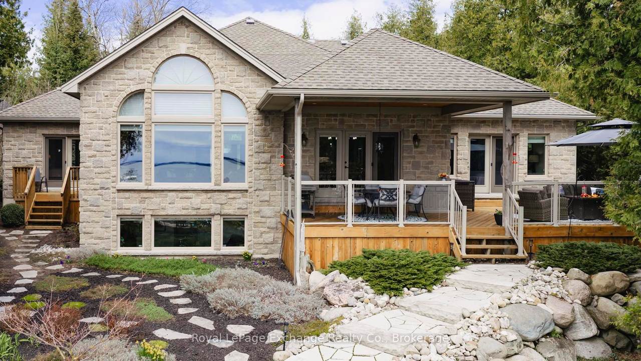 https://bt-photos.global.ssl.fastly.net/toronto/1280_boomver_2_X13084534-1.jpg