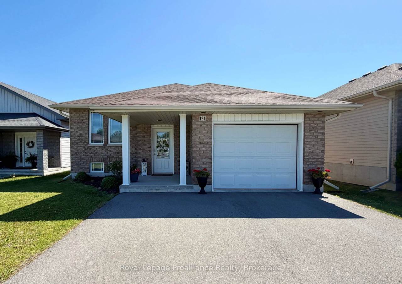 121 Greenhill Lane - Photo 1