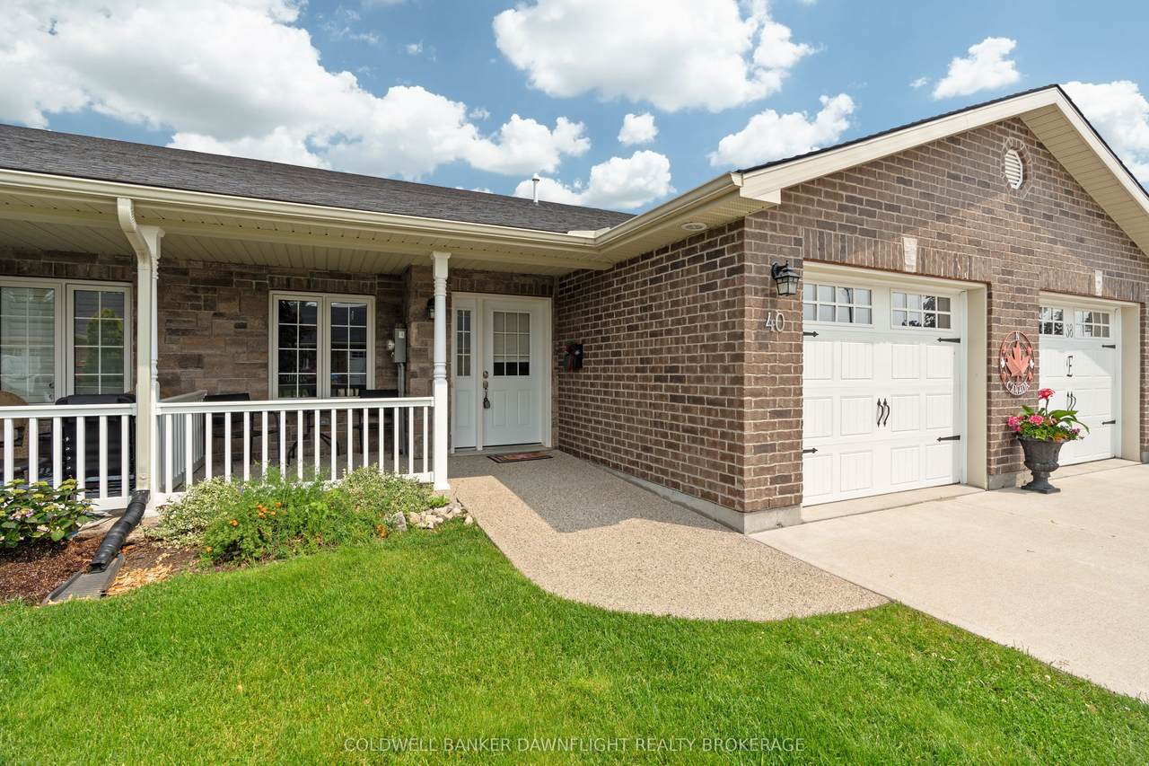 40 Devon Drive - Photo 1