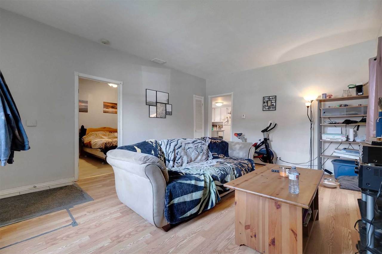 195 William St - Photo 1