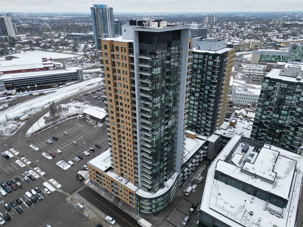 108 Garment St - Photo 1