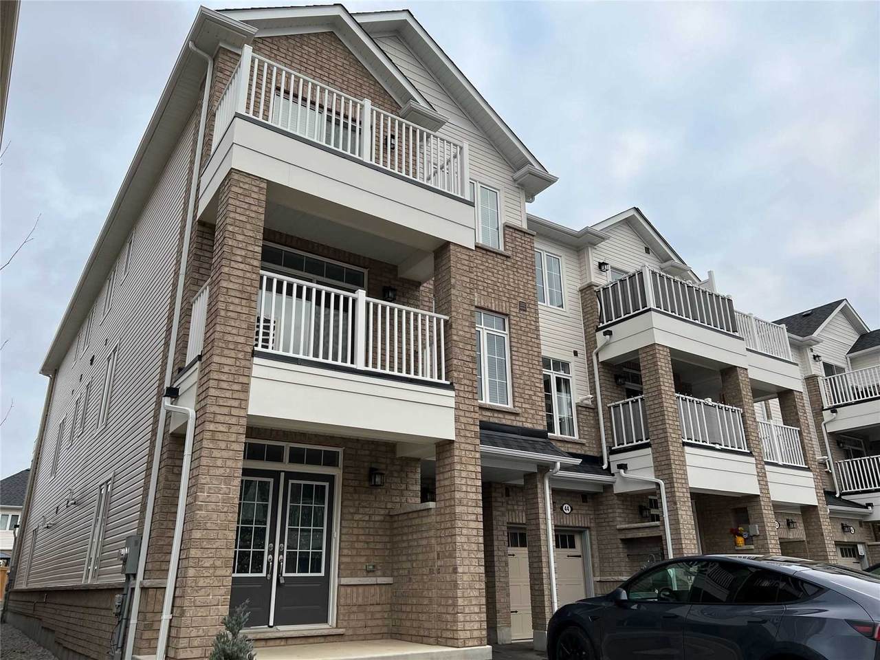 113 Hartley Ave - Photo 1
