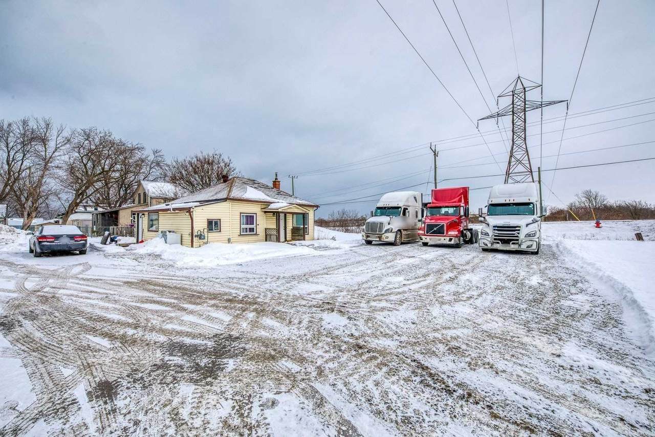 24 Victoria Ave - Photo 1