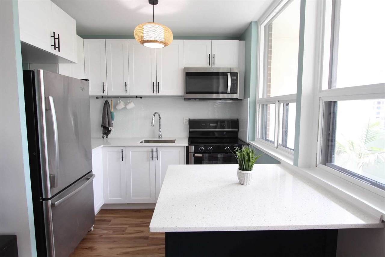 40 Homewood Ave - Photo 1