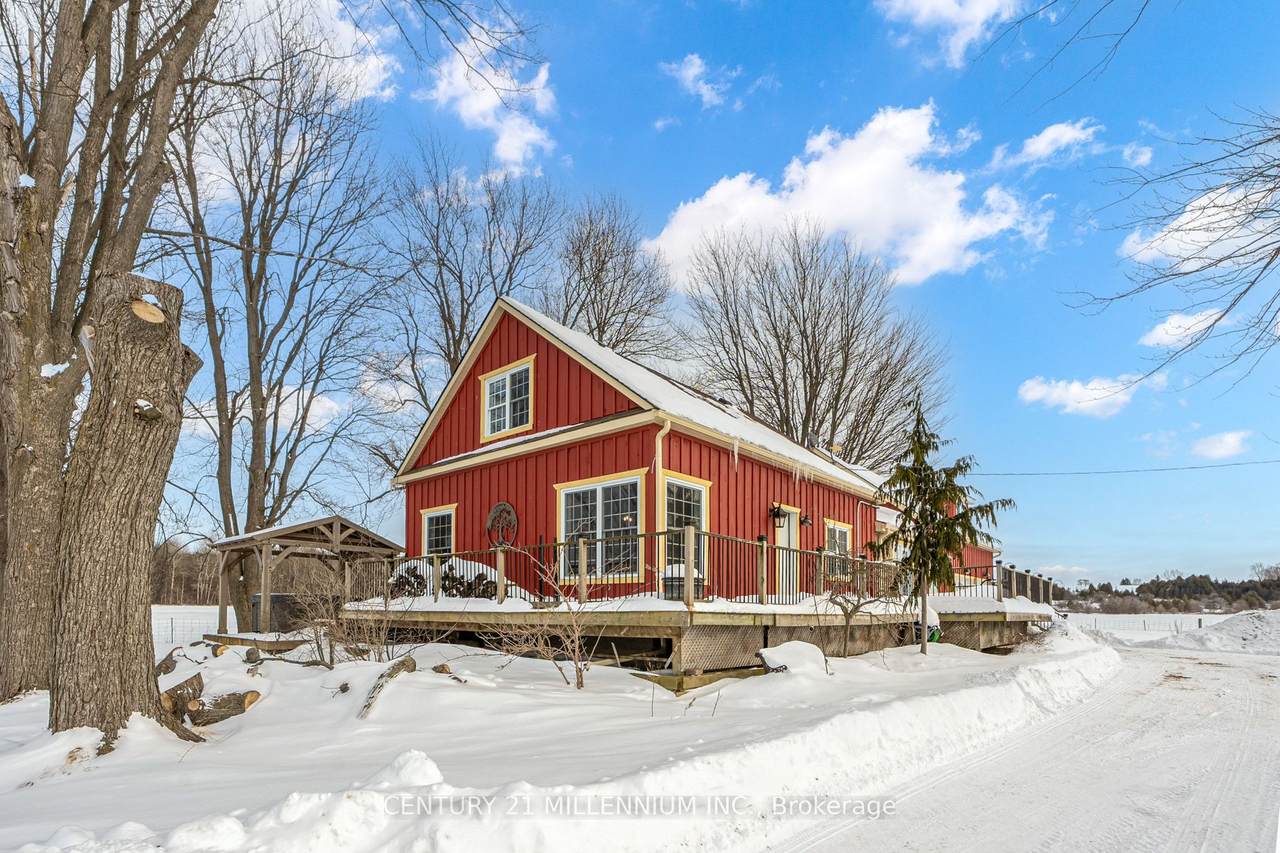 5065 Tenth Line - Photo 1