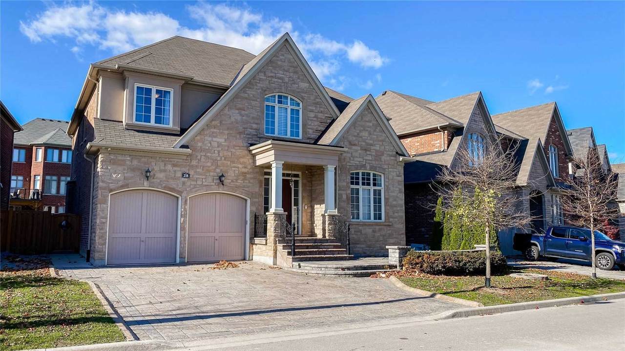 28 Stollery Pond Cres - Photo 1
