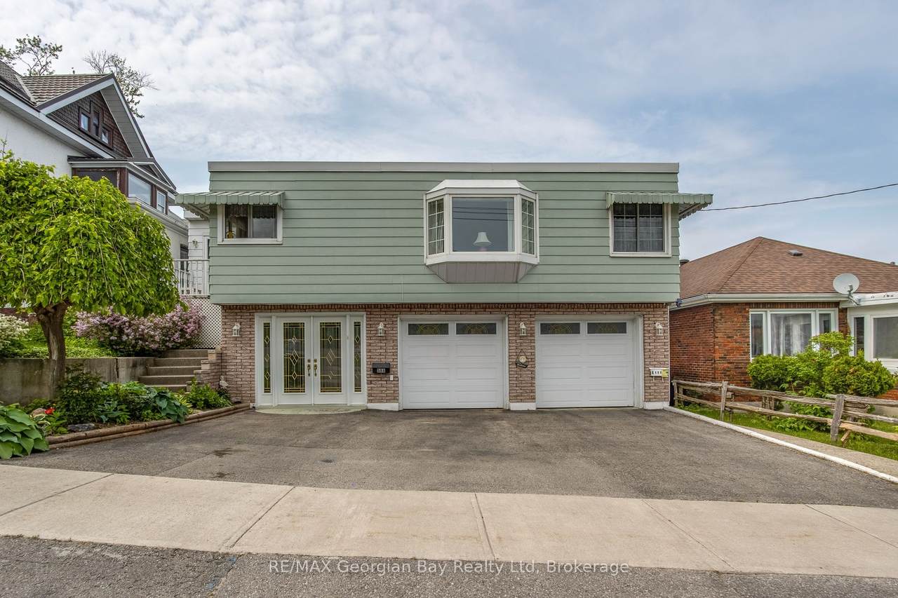 586 Dominion Avenue - Photo 1
